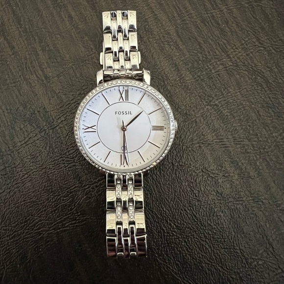 Fossil Jacqueline ES3545 Women's Silver Stainless Steel Analog Dial Watch RQ100 - Picture 2 of 5